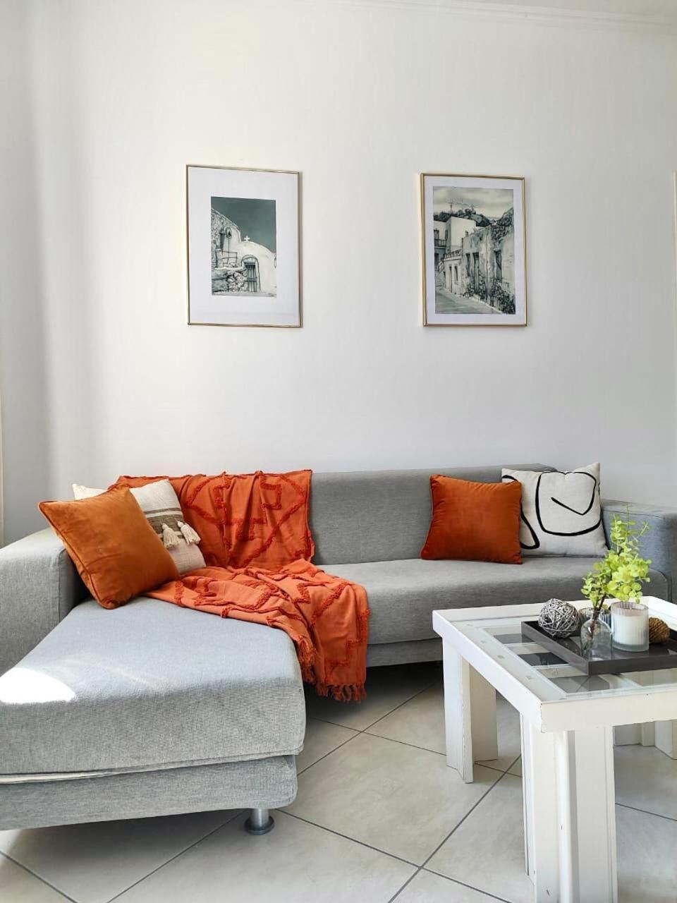 Theasis Apartments Adamantas  Luaran gambar